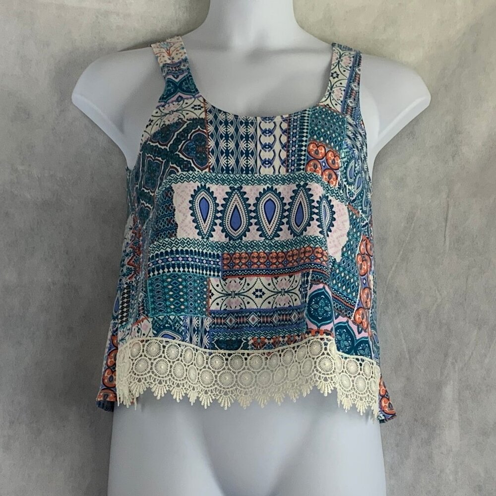Stoosh Juniors' A-Line Crochet-Trim Tank Top, Jade Teal Multicolor, Medium
